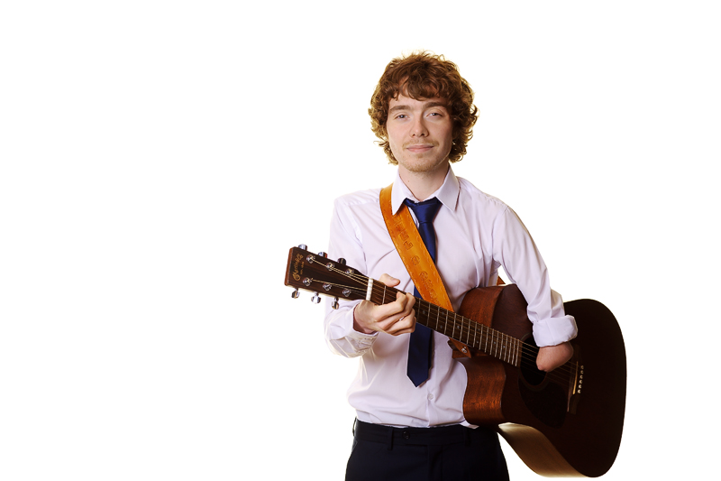 singer portrait Sam Draisey