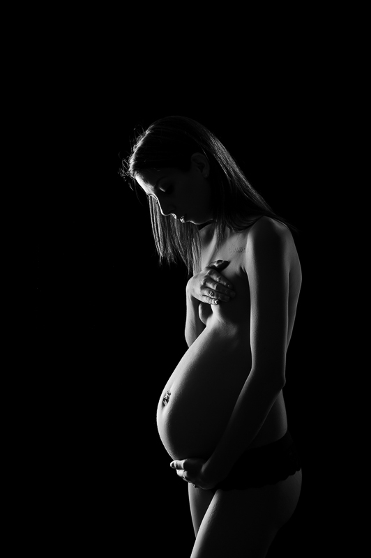 Maternity photoshoot in staffordshire