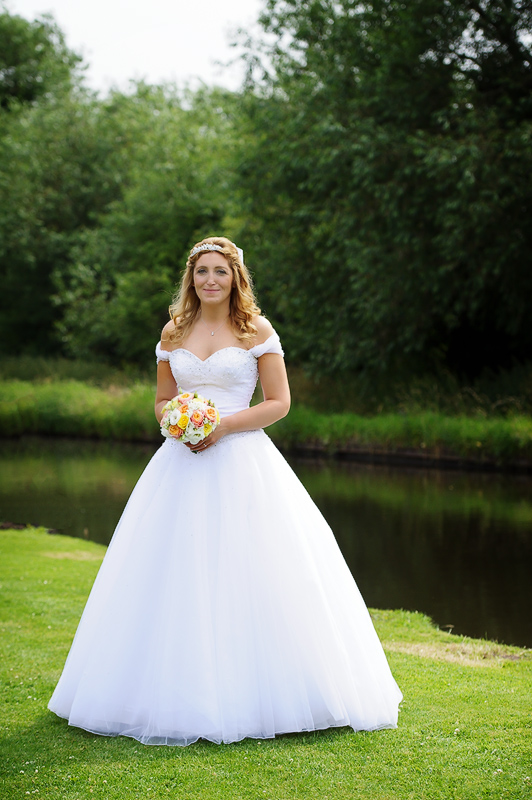 Moat House wedding photographer staffordshire