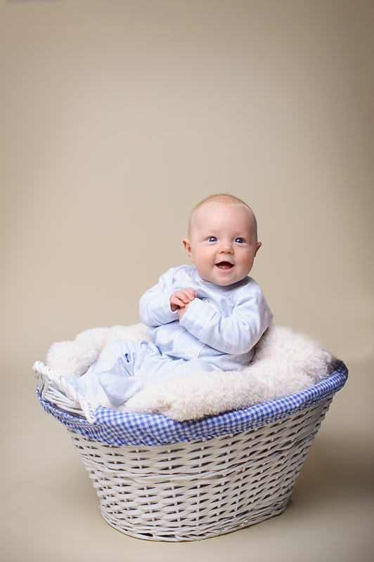baby photographer staffordshire family photographer stafford