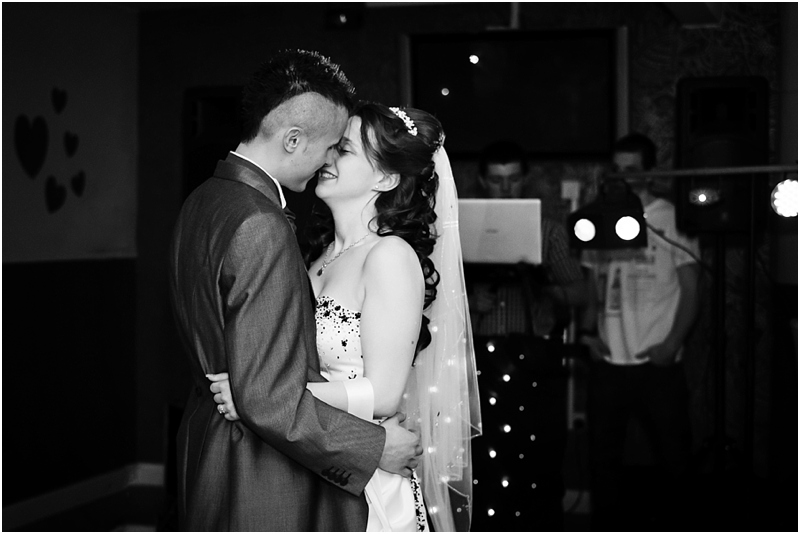 wedding photographer wolverhamptoon