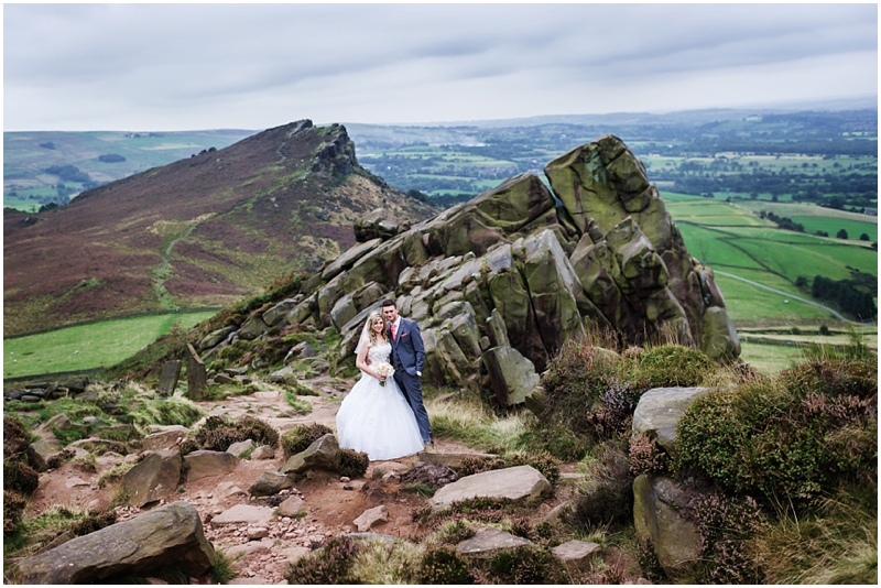 wedding photos at three horse shoes leek