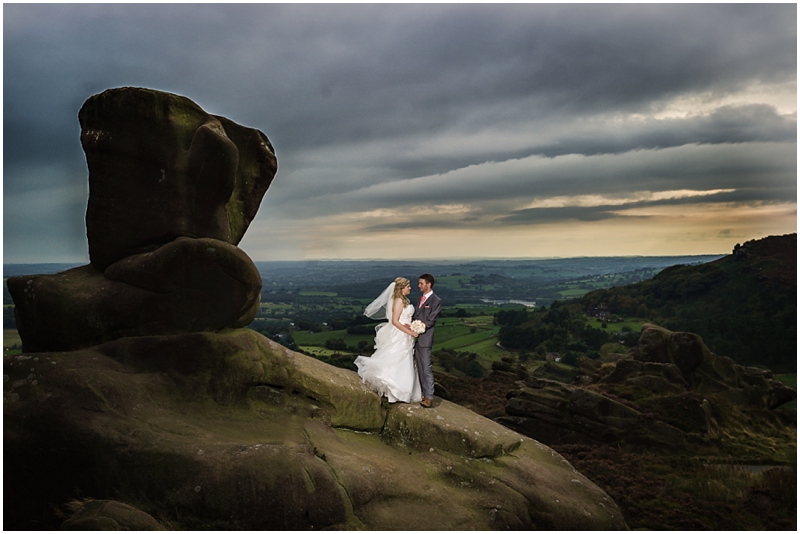 wedding photos at three horse shoes leek