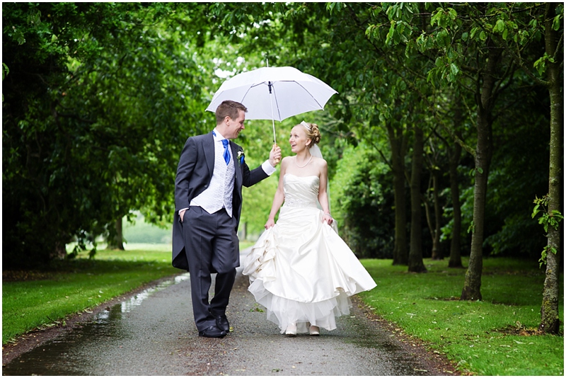 natural wedding photos