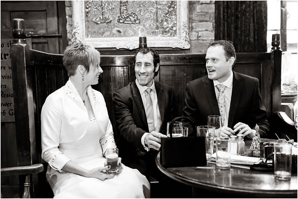 candid wedding photography 