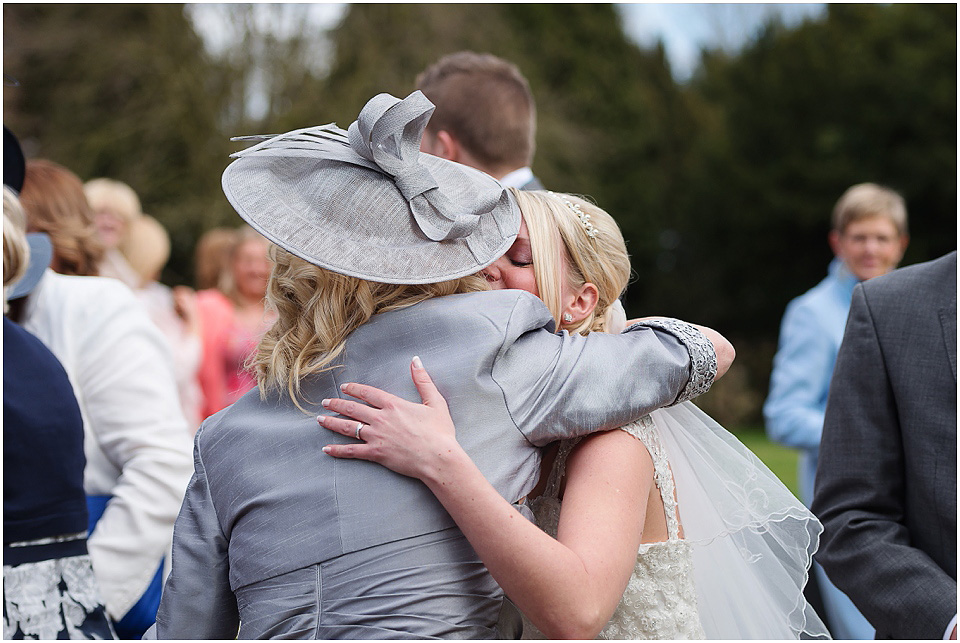 natural wedding photos