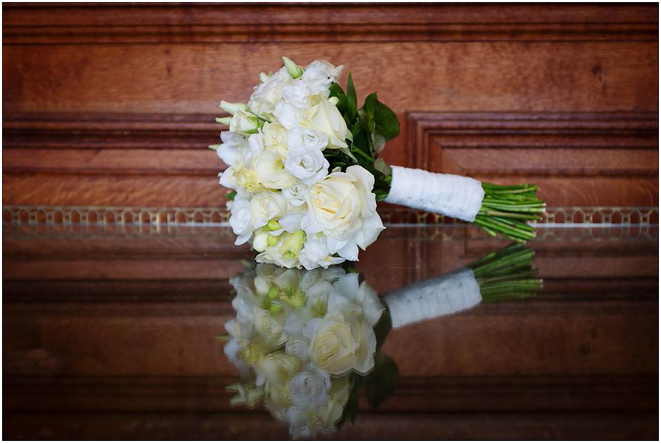 wedding bouquet yellow and white