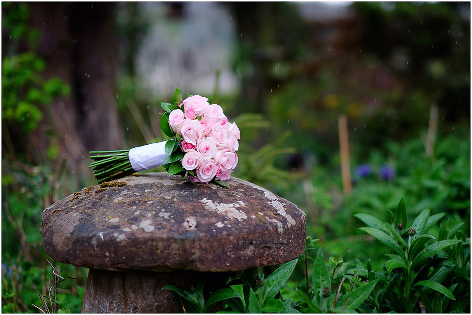 pink roses wedding bouquet
