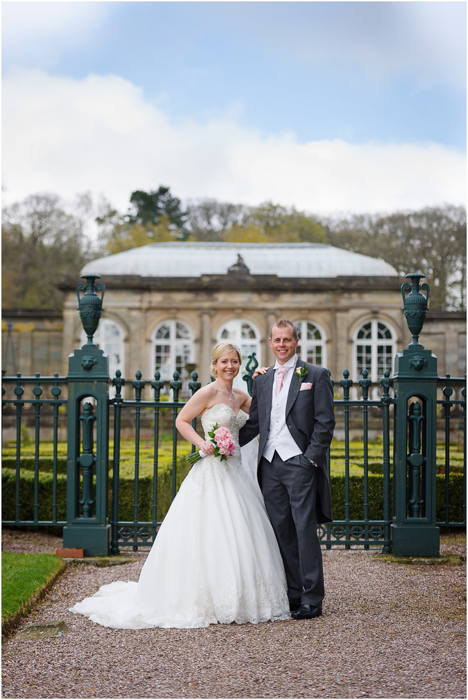 bride and groom portraits at the heath house tean wedding