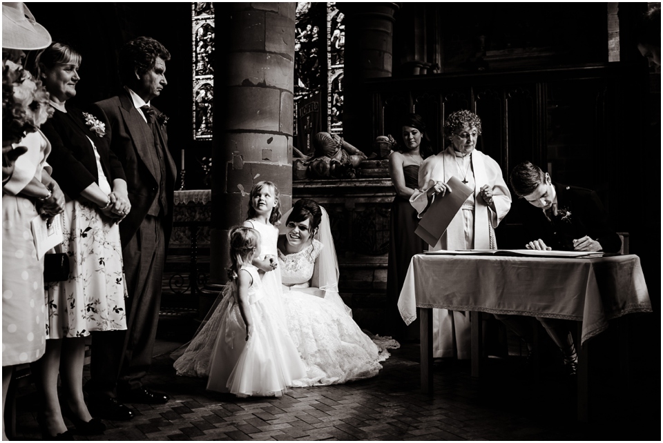 natural wedding photography stafford