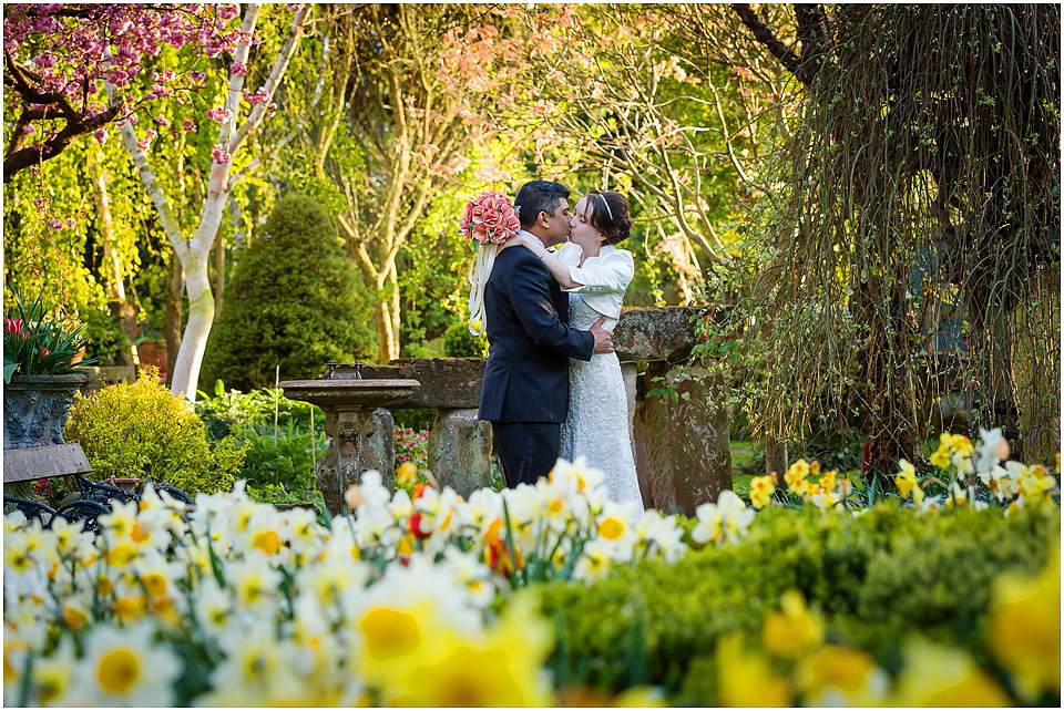 hundred house wedding
