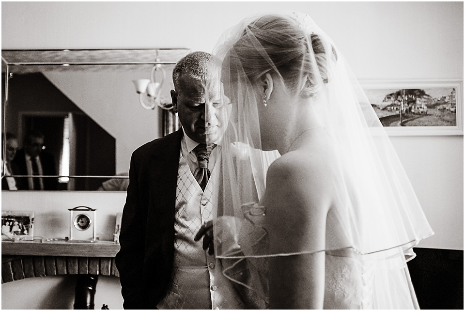 bride and dad