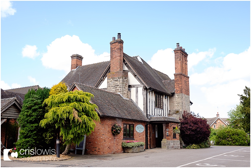 the moat house acton trussell