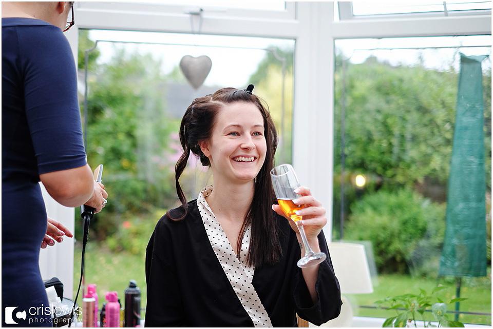 mytton and mermaid wedding photography bridal prep