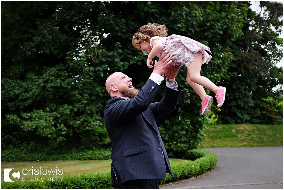 reportage wedding photos pendrell hall