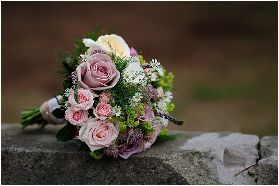 stunning wedding bouquet