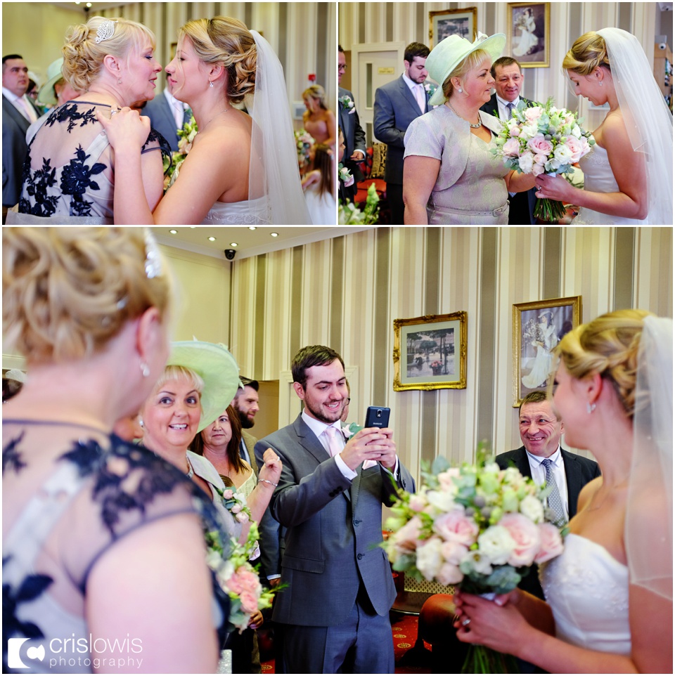 natural wedding photographer stoke