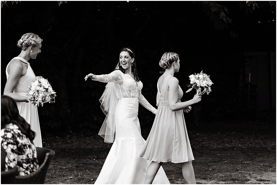 reportage wedding photographer