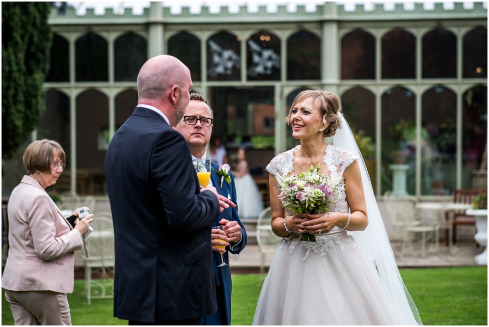 natural wedding photogrpahy
