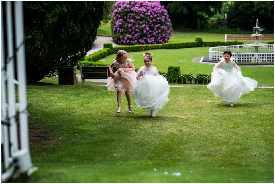natural wedding photos