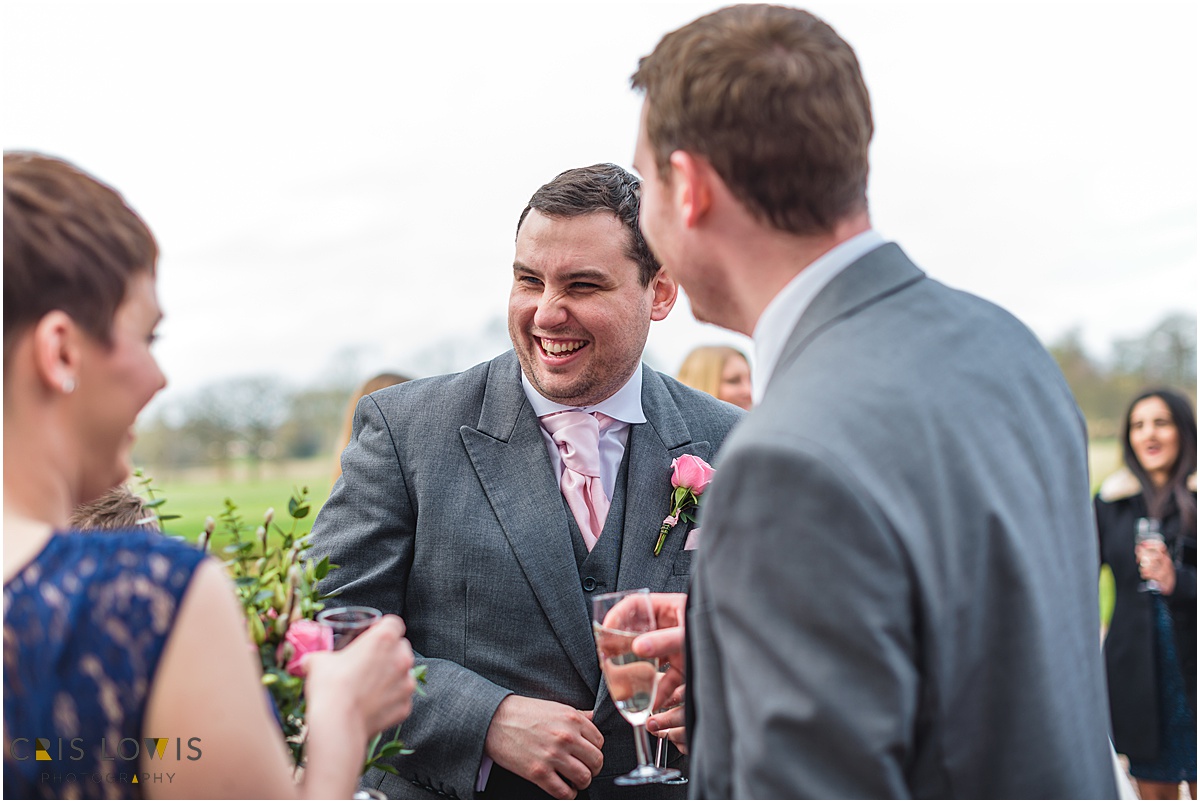 natural wedding photos