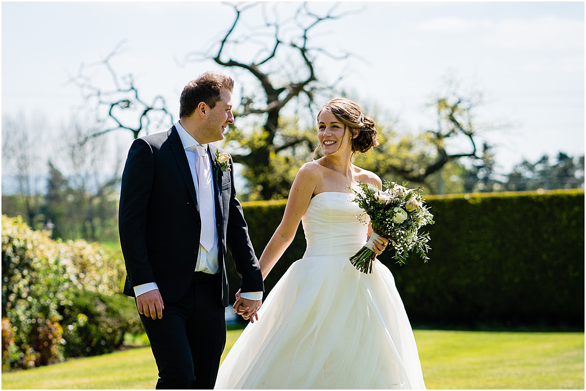 natural wedding photography