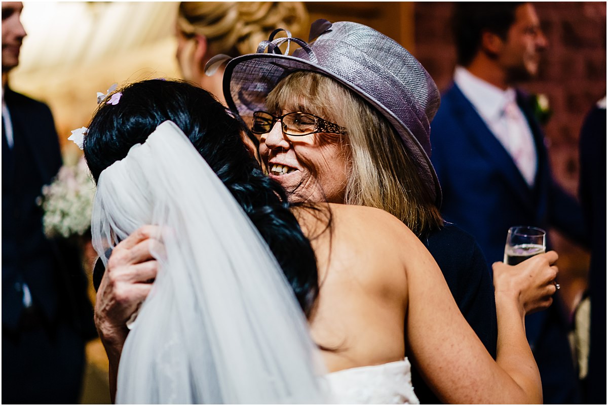 candids of wedding guests