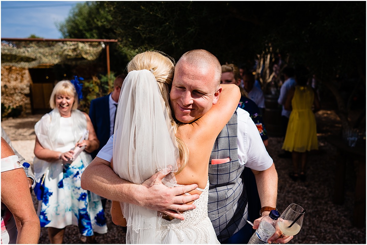 natural wedding photos