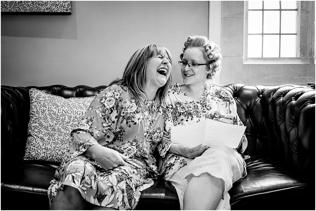bride and mum