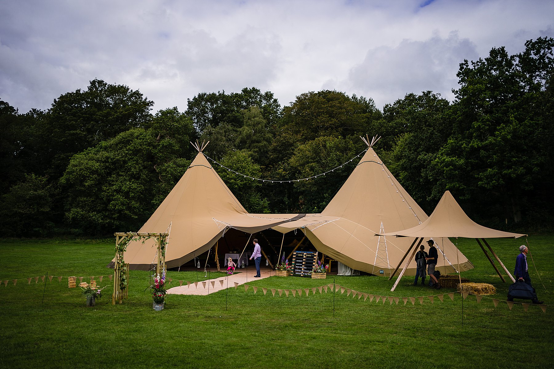 tipi wedding