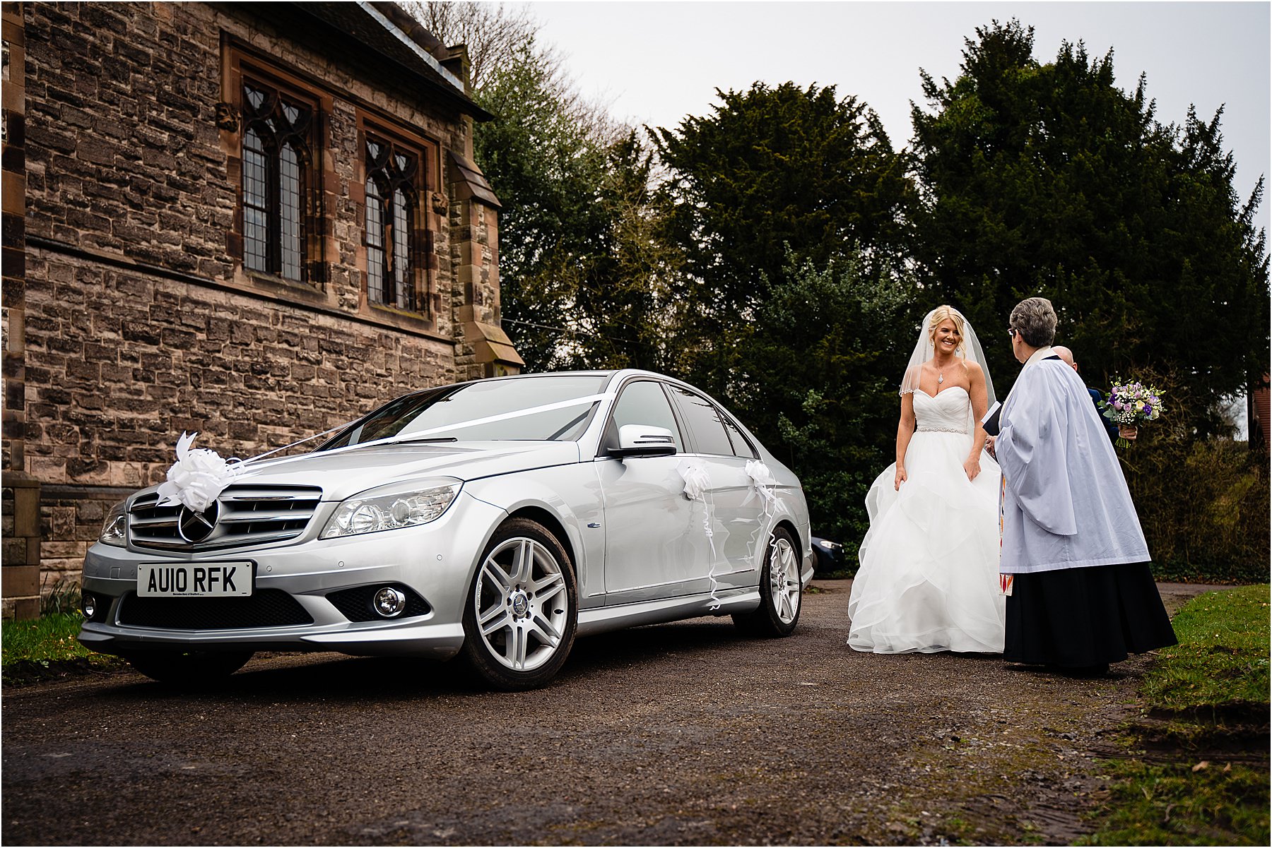 bride arrives at church