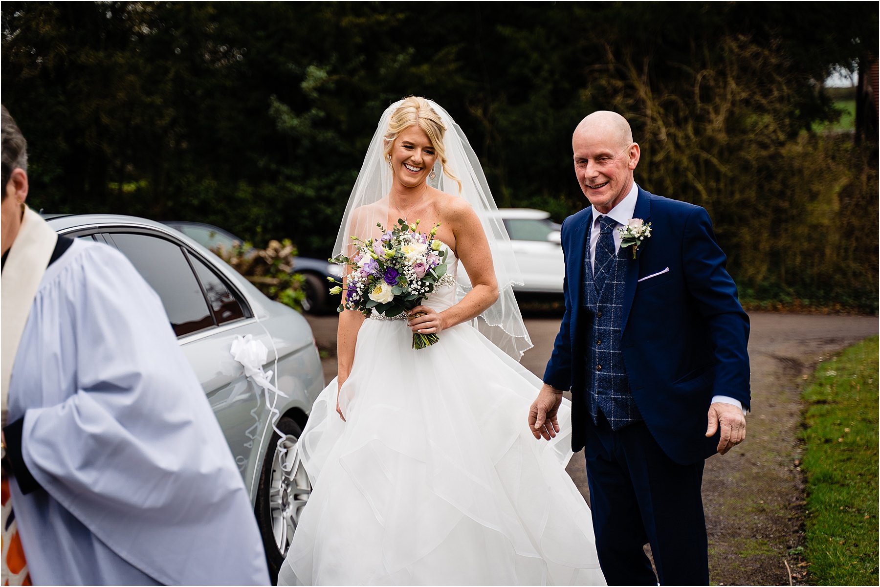 bride arrives at church