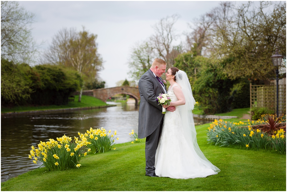 wedding at the moat house