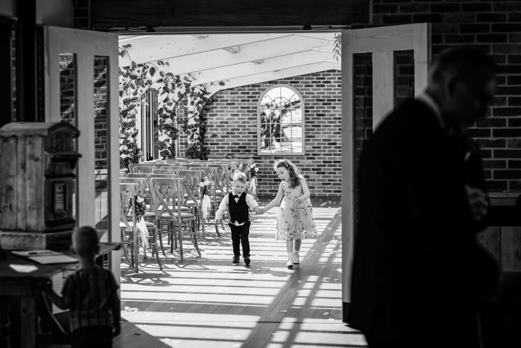 natural wedding photos