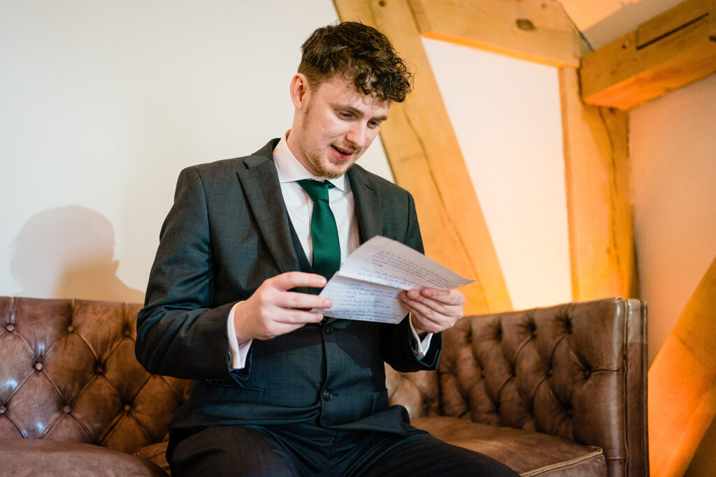 groom reading letter