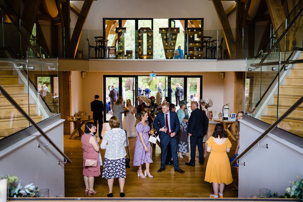 natural wedding photos