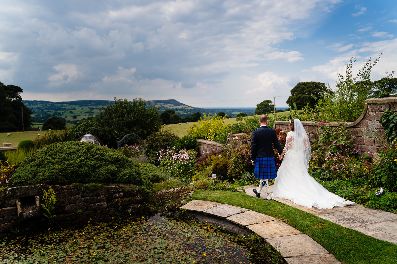 bride and groom portraits