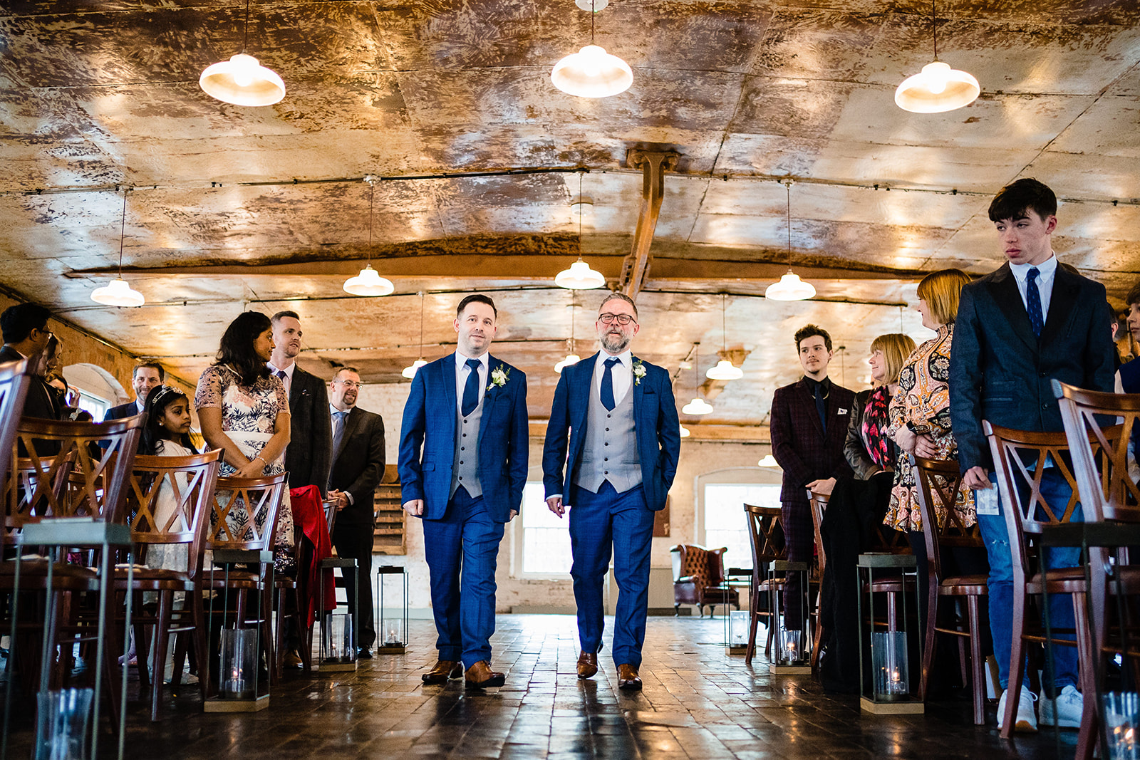 groom and best man