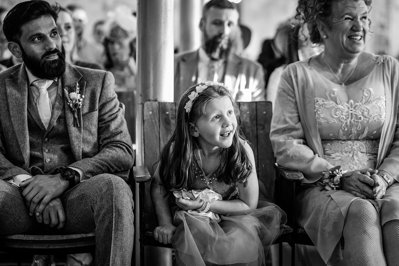 wedding ceremony at holmes mill