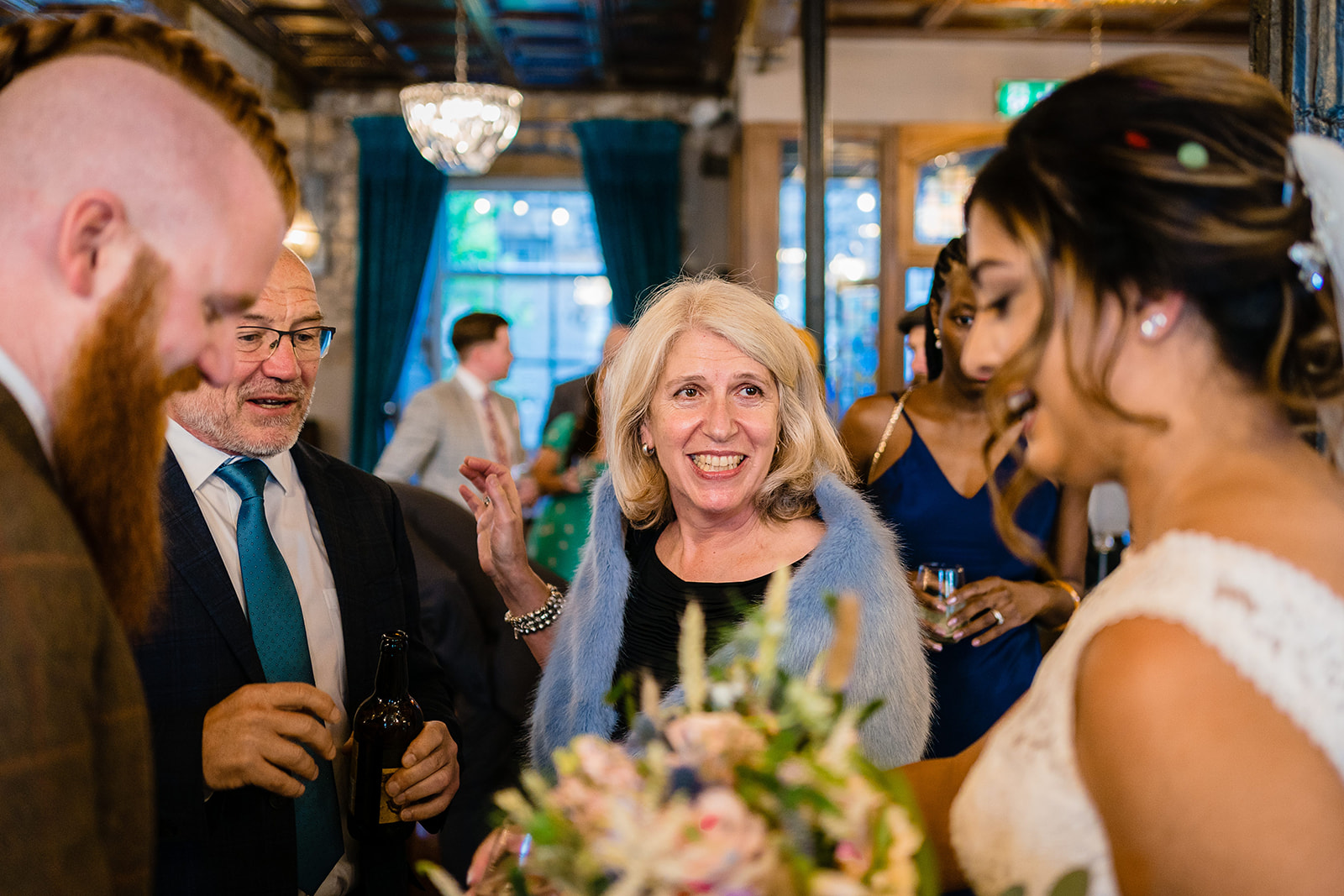 natural wedding photos