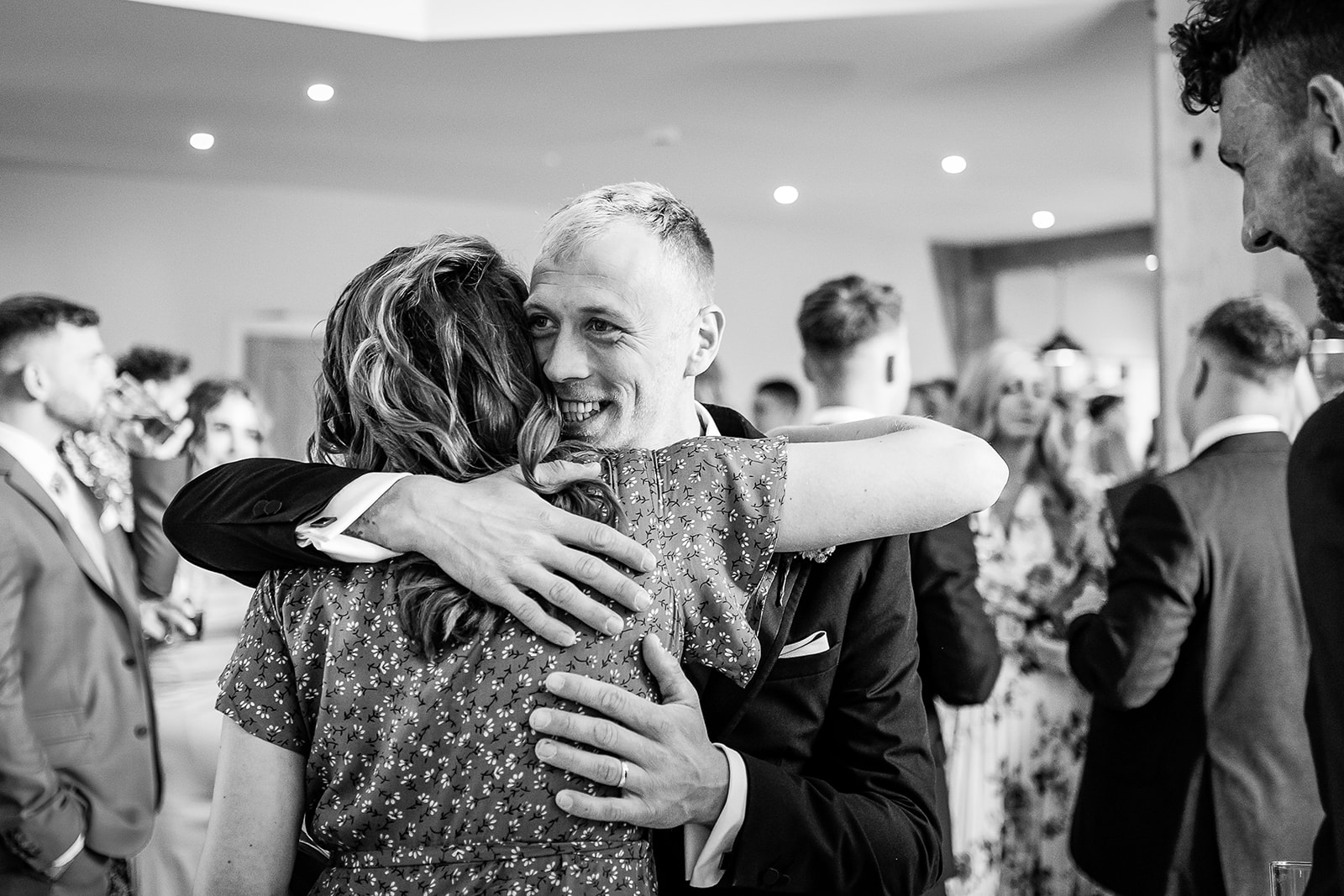 natural wedding photos