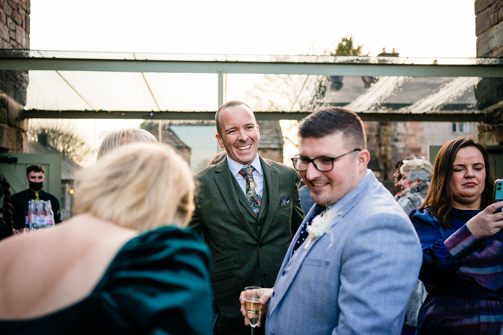 natural wedding photos