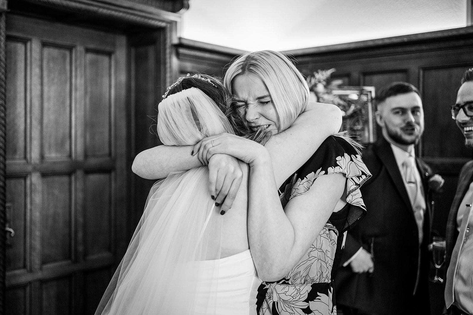 natural wedding photos