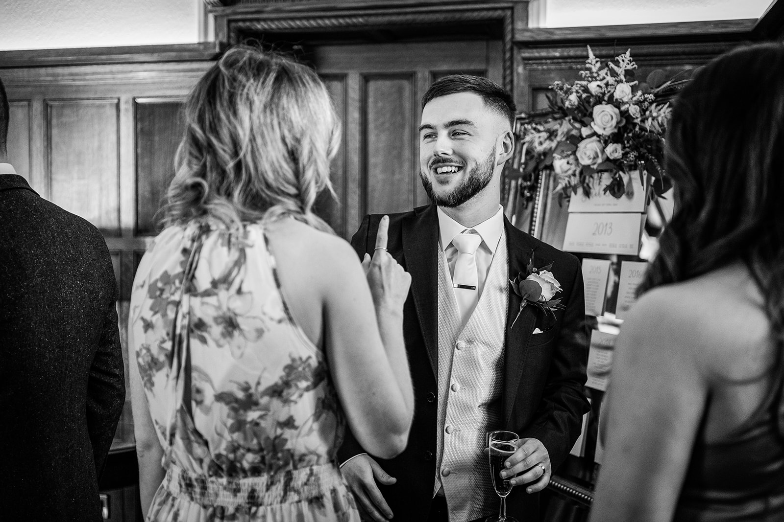 natural wedding photos