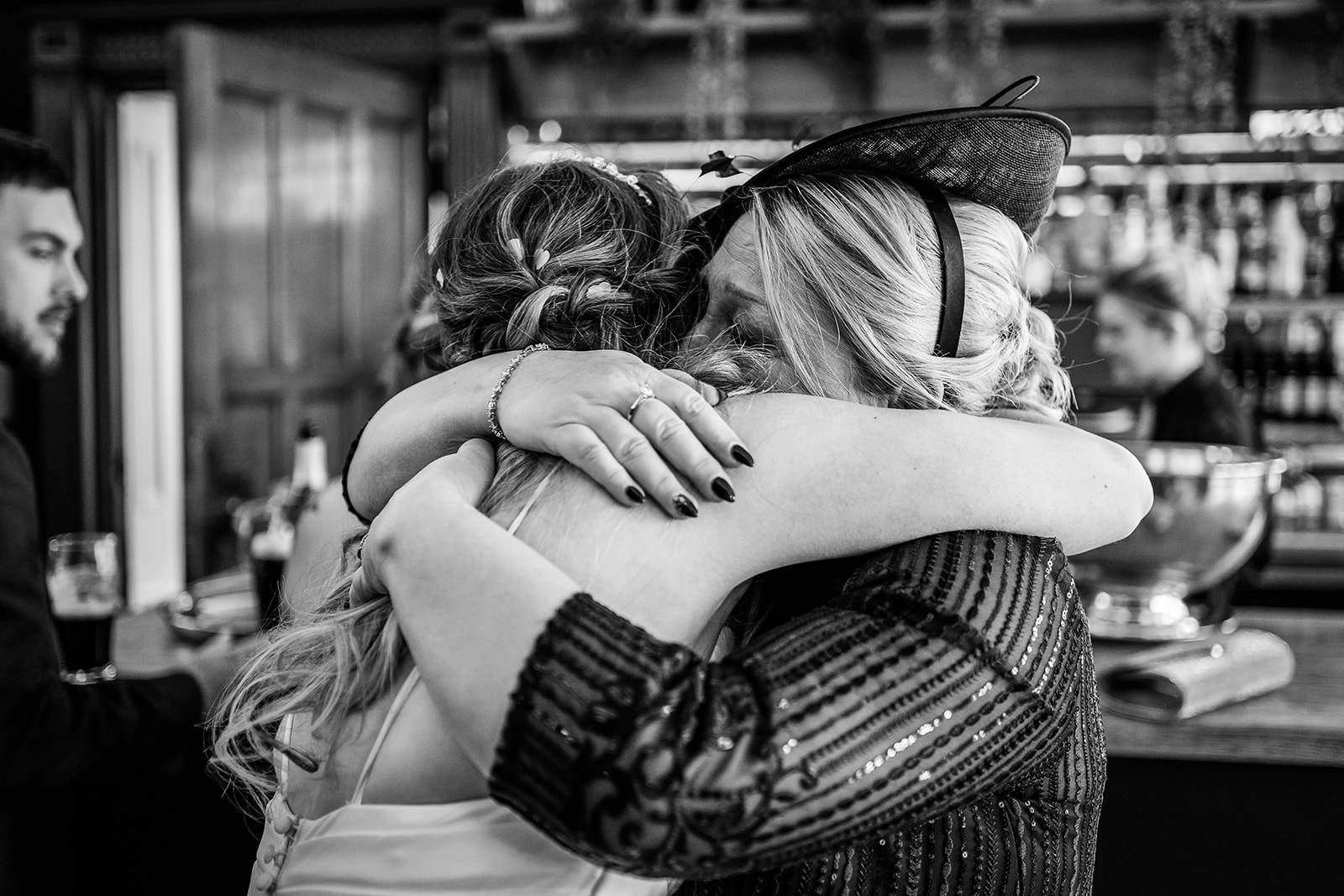 bride and mother of the groom moment
