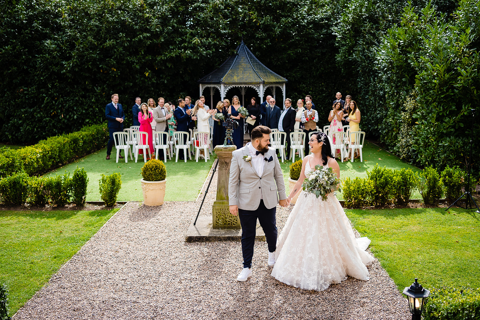 outdoor wedding at pendrell hall