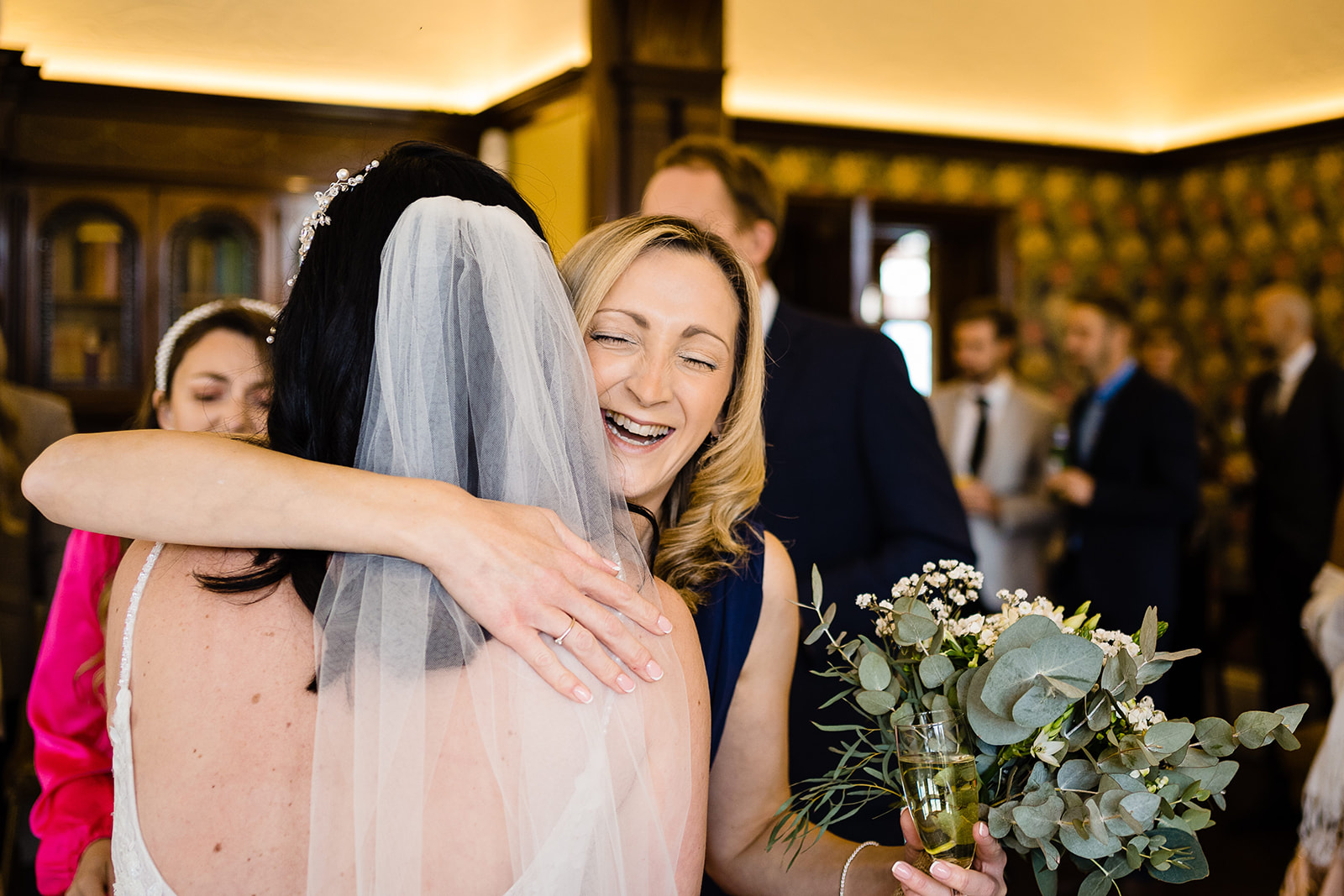 natural wedding photos